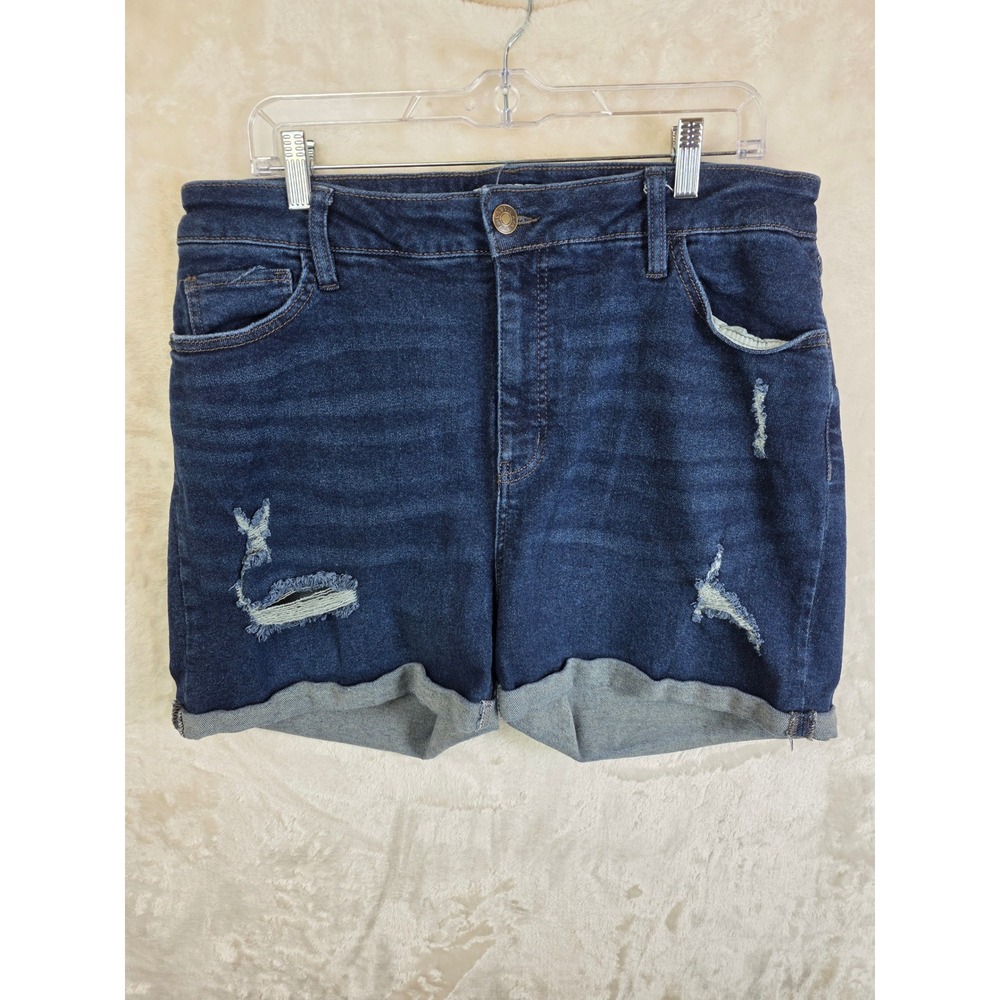 Ava & Vivβ Womens Size 14W Dark Wash Distressed Cuffed Denim Shorts 021005846